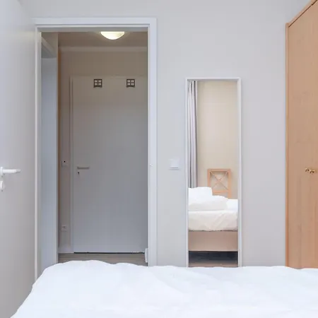 דירה 377, Seepark